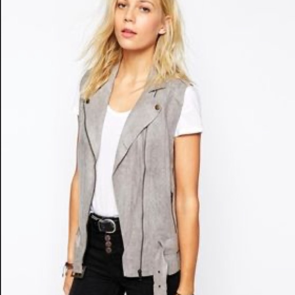 House of Harlow Asymmetrical Vest